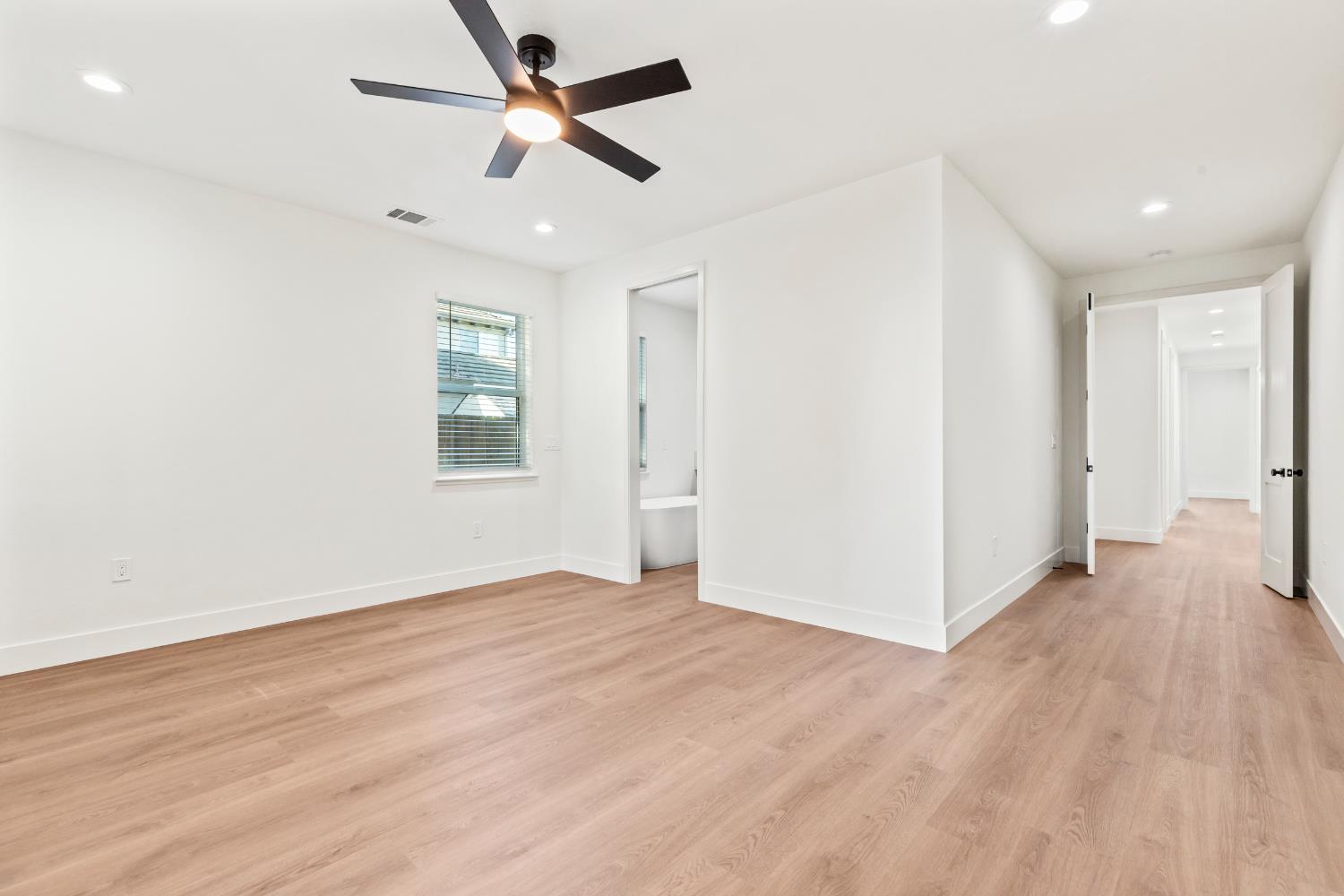 688 Cindy Drive Ripon, CA 95366 - Photo 23 of 57 a view of an empty room with a window