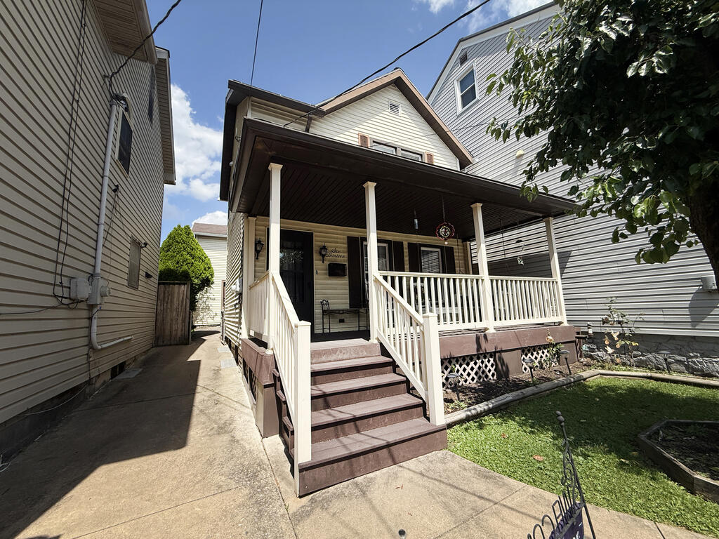 613 Moore Street Huntingdon, PA 16652 - Photo 6 of 46 Gallery Image 6
