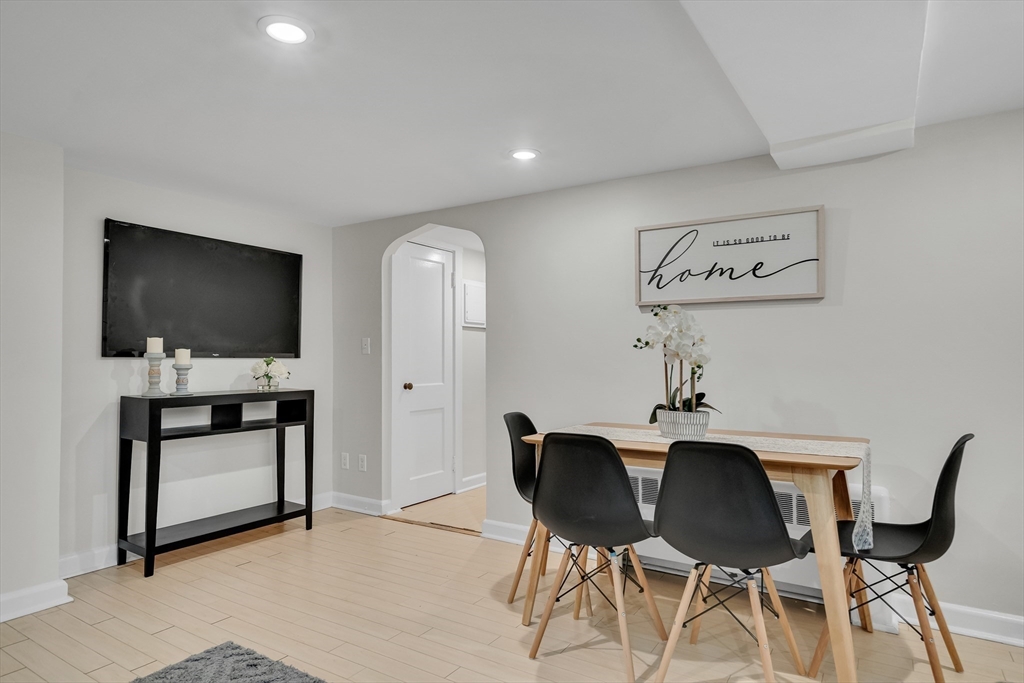 12 Shepard Street Cambridge, MA 02138 - Photo 3 of 20
