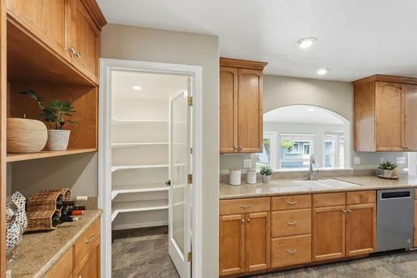 $1,469,000 | 1501 Joby Lane, Sacramento, CA 95864