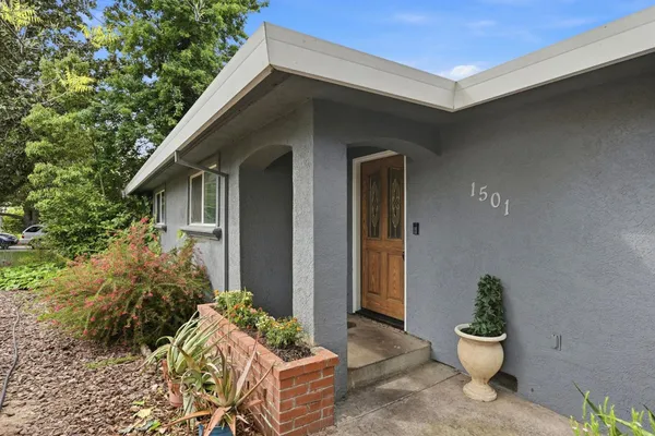 $1,469,000 | 1501 Joby Lane, Sacramento, CA 95864