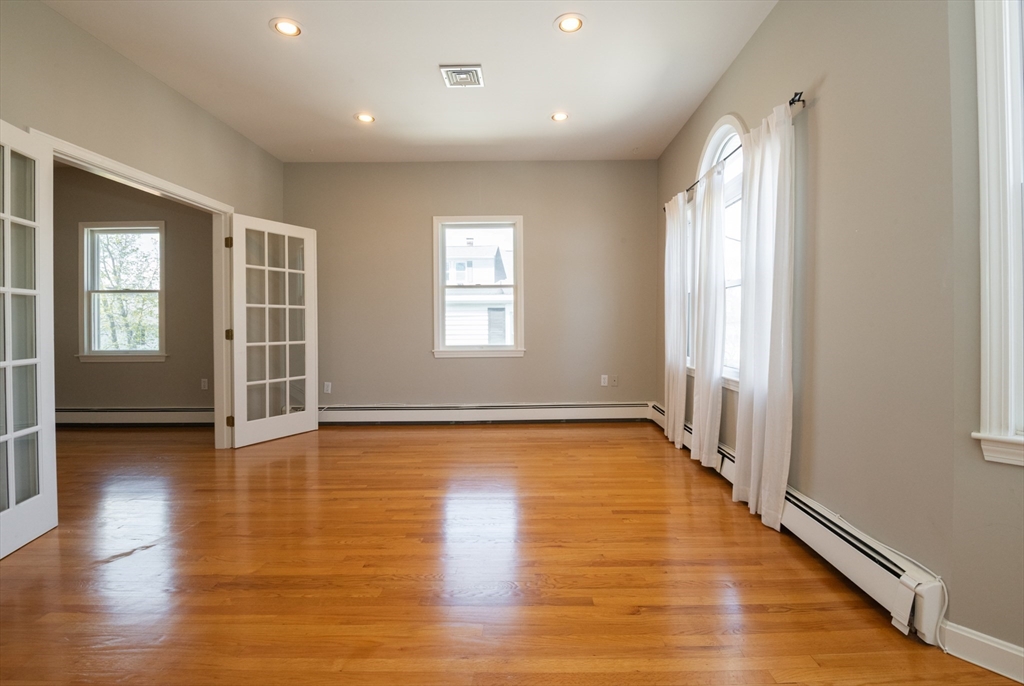 6-8 Devon Avenue, Unit 3 Beverly, MA 01915 - Photo 14 of 40