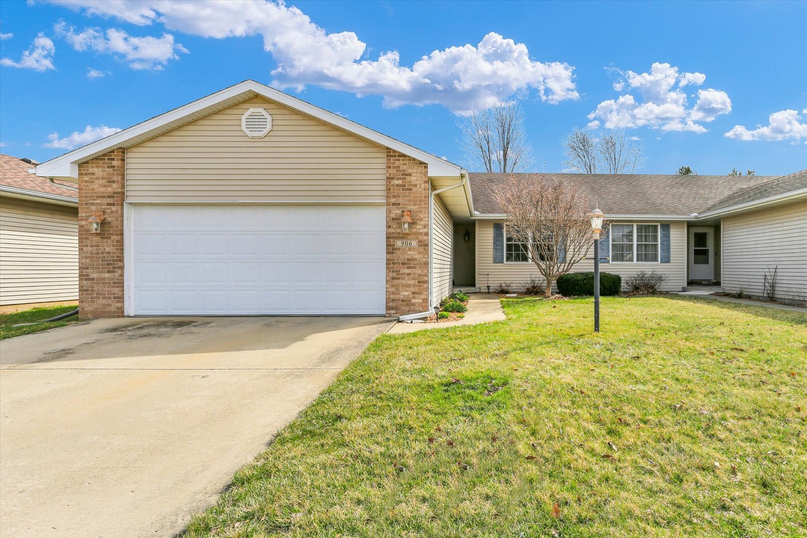 906 Waters Edge Road Champaign, IL 61822 - Photo 1 of 26 Gallery Image 1