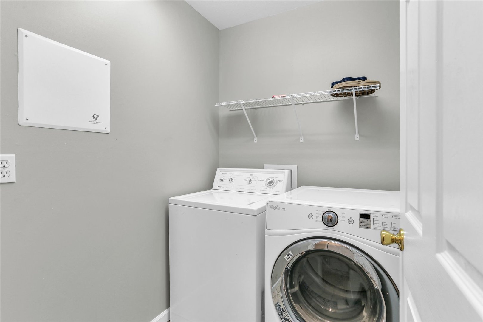 906 Waters Edge Road Champaign, IL 61822 - Photo 15 of 26 Gallery Image 15
