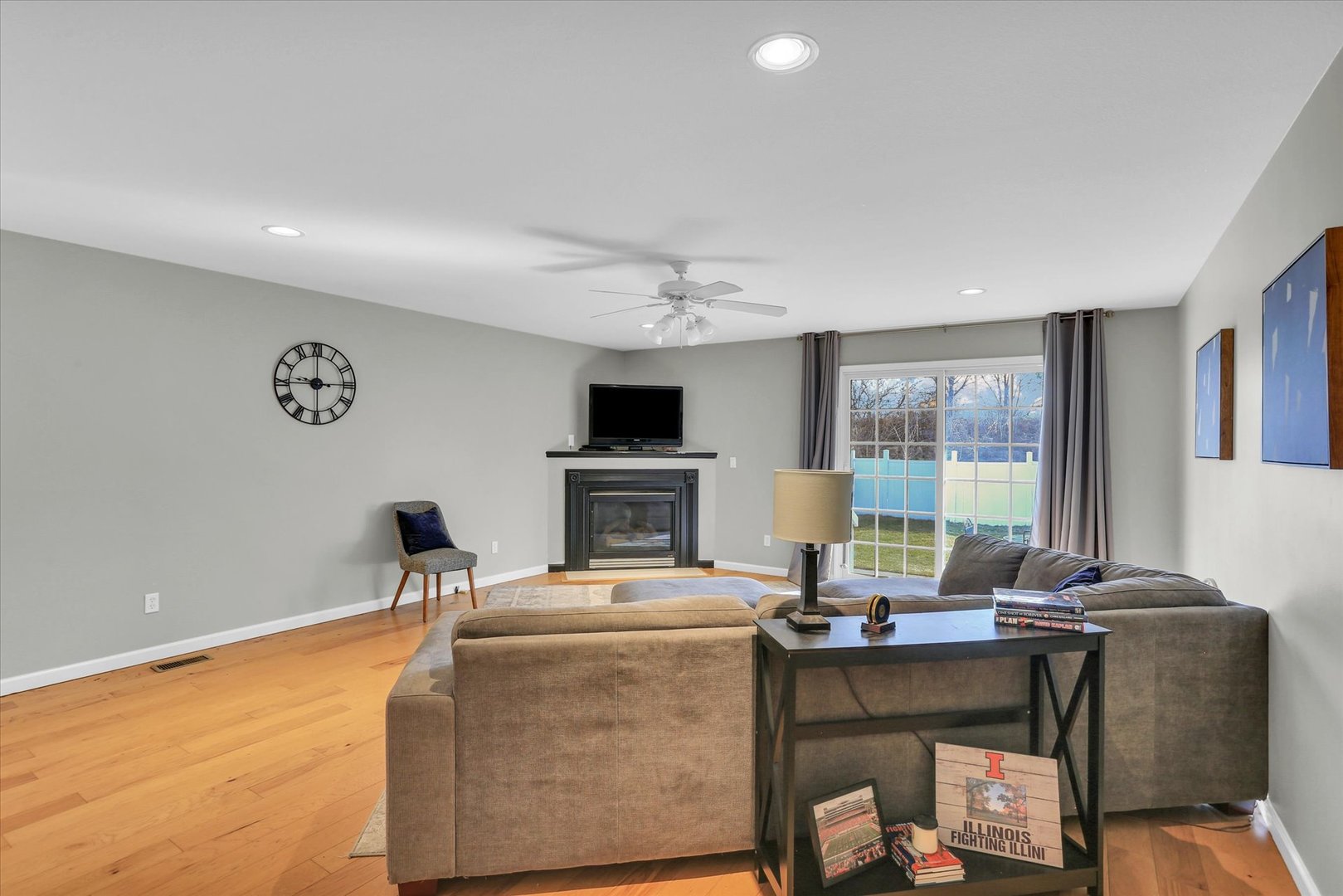906 Waters Edge Road Champaign, IL 61822 - Photo 6 of 26 Gallery Image 6