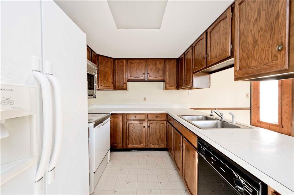 13134 Lantern Road Fishers, IN 46038 - Photo 12 of 44 Gallery Image 12