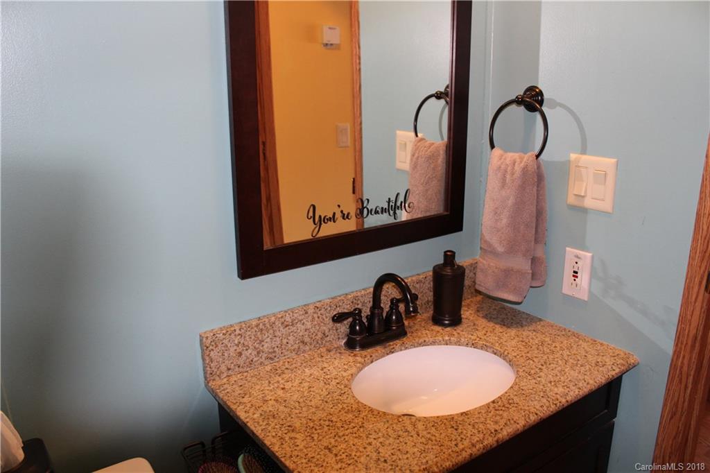 374 Bailey Road Candler, NC 28715 - Photo 12 of 36 Gallery Image 12