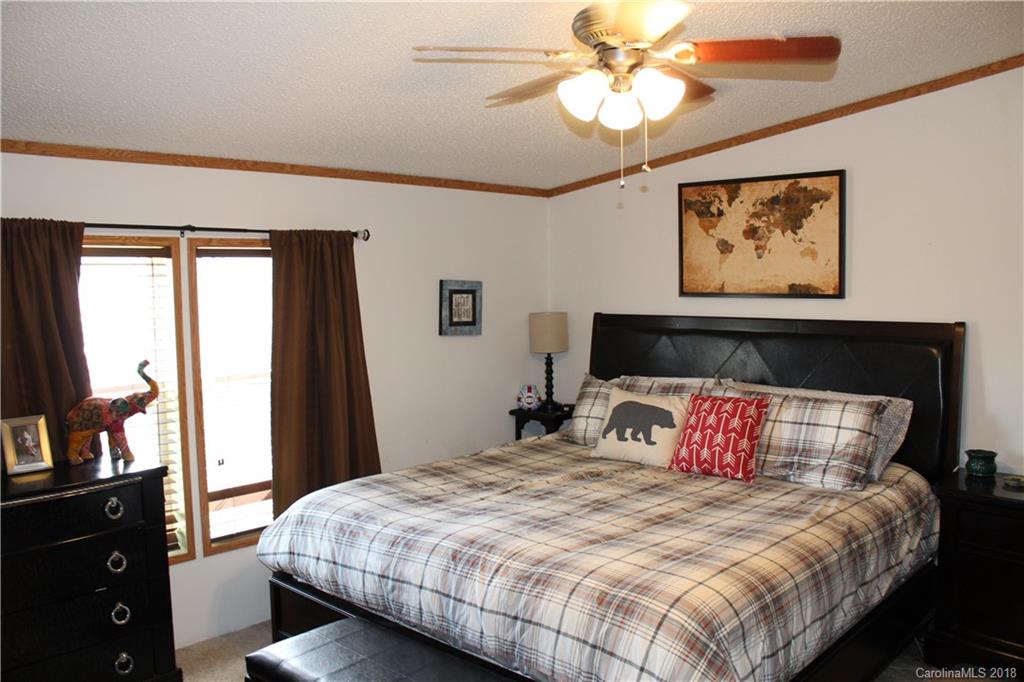 374 Bailey Road Candler, NC 28715 - Photo 18 of 36 Gallery Image 18