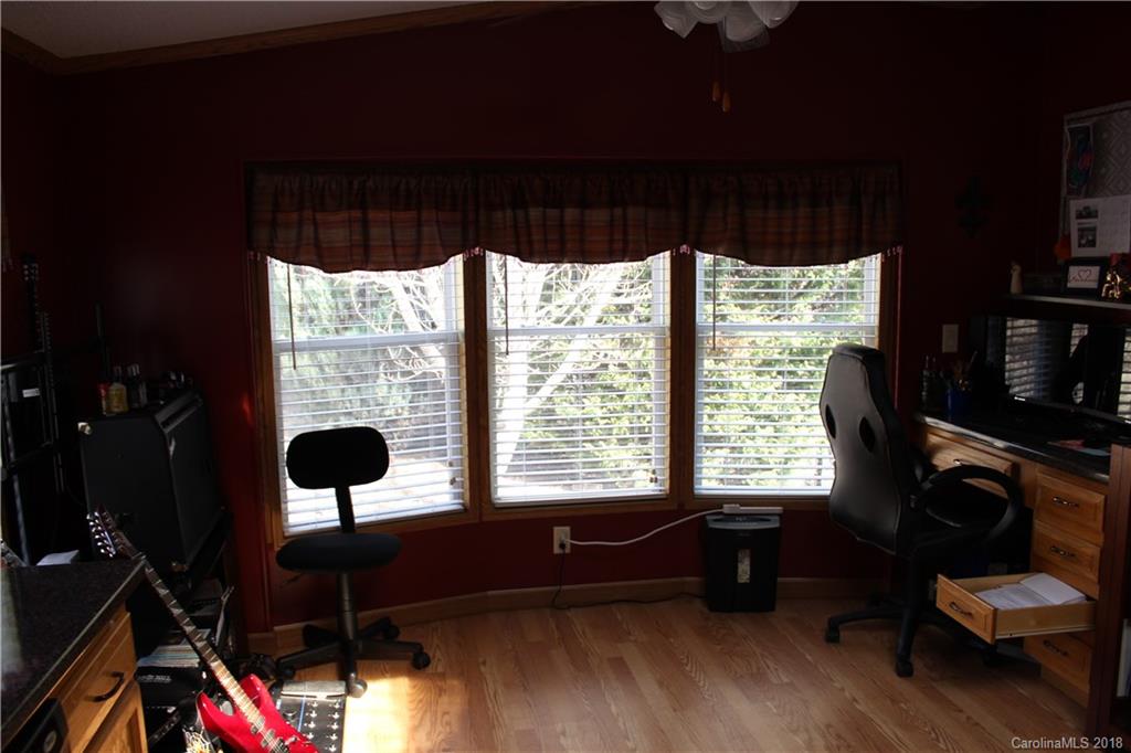 374 Bailey Road Candler, NC 28715 - Photo 24 of 36 Gallery Image 24