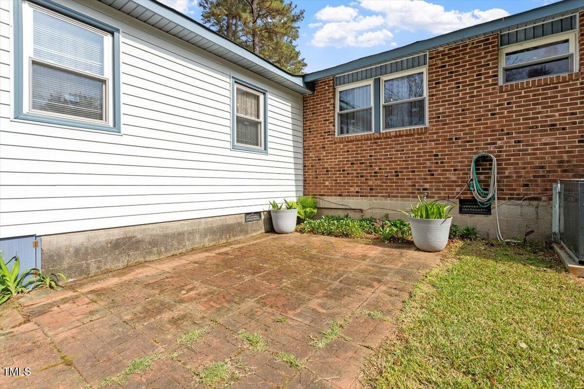 1800 Tee Dee Street Raleigh, NC 27610 - Photo 28 of 31 Side Patio