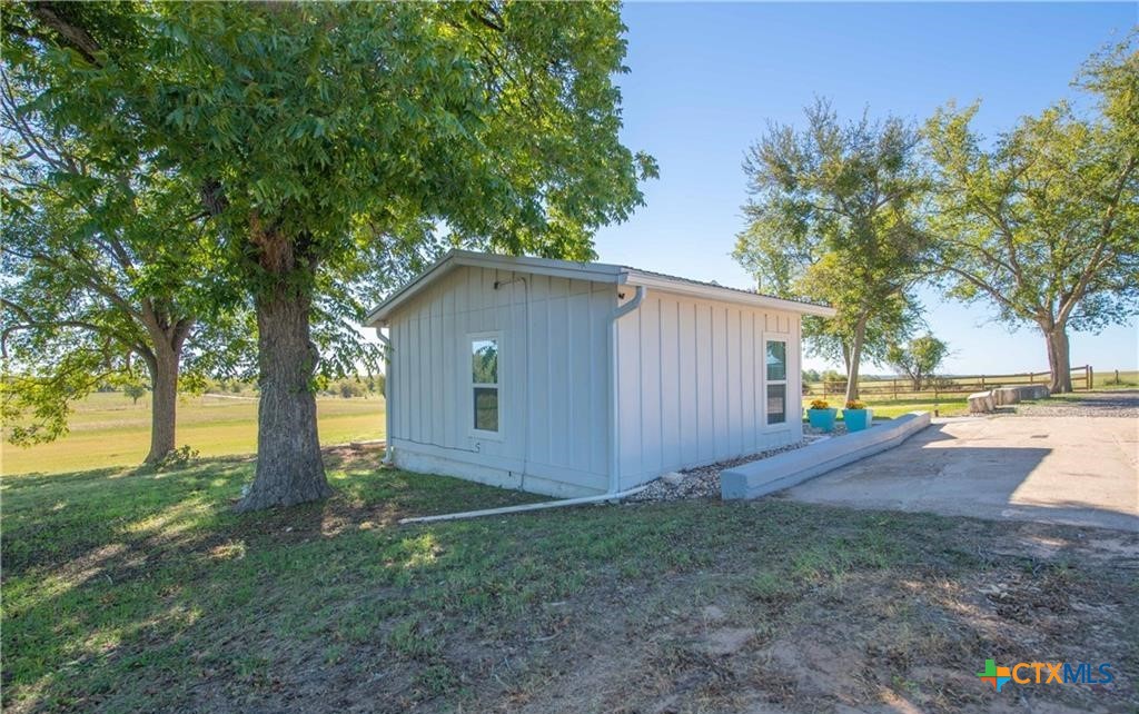 12802 County Line Road Rogers, TX 76569 - Photo 28 of 34