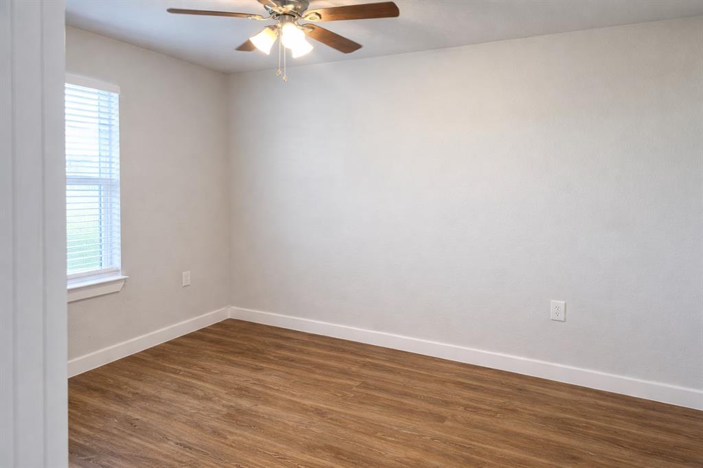 383 Mcilrath Road Leonard, TX 75452 - Photo 7 of 11
