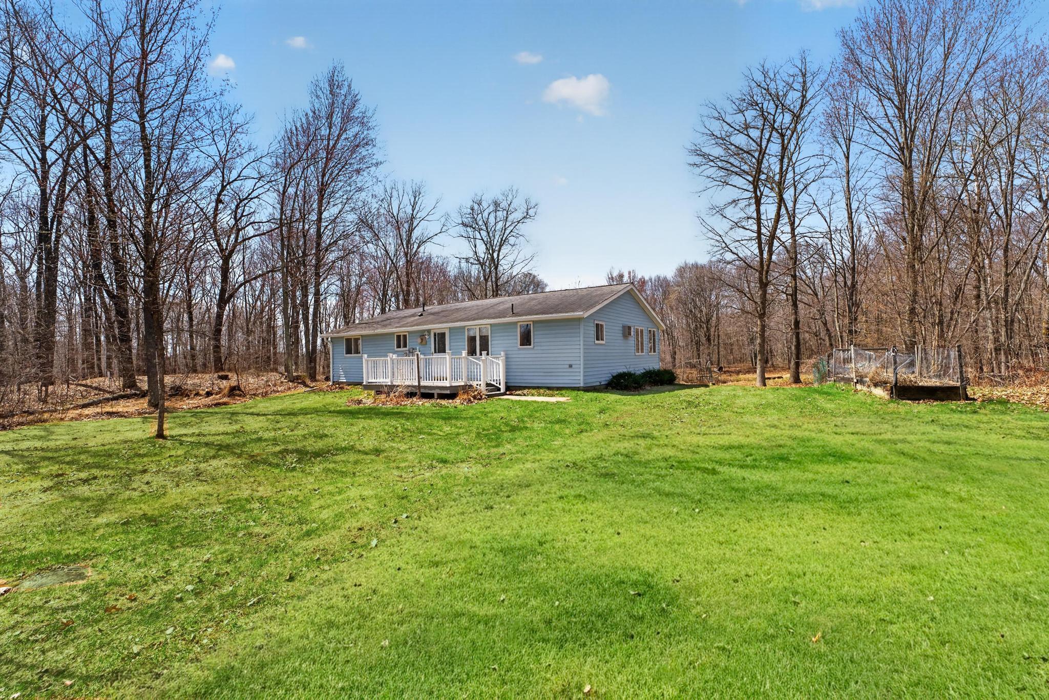 33119 Cedar Creek Road Hinckley, MN 55037 - Photo 2 of 29