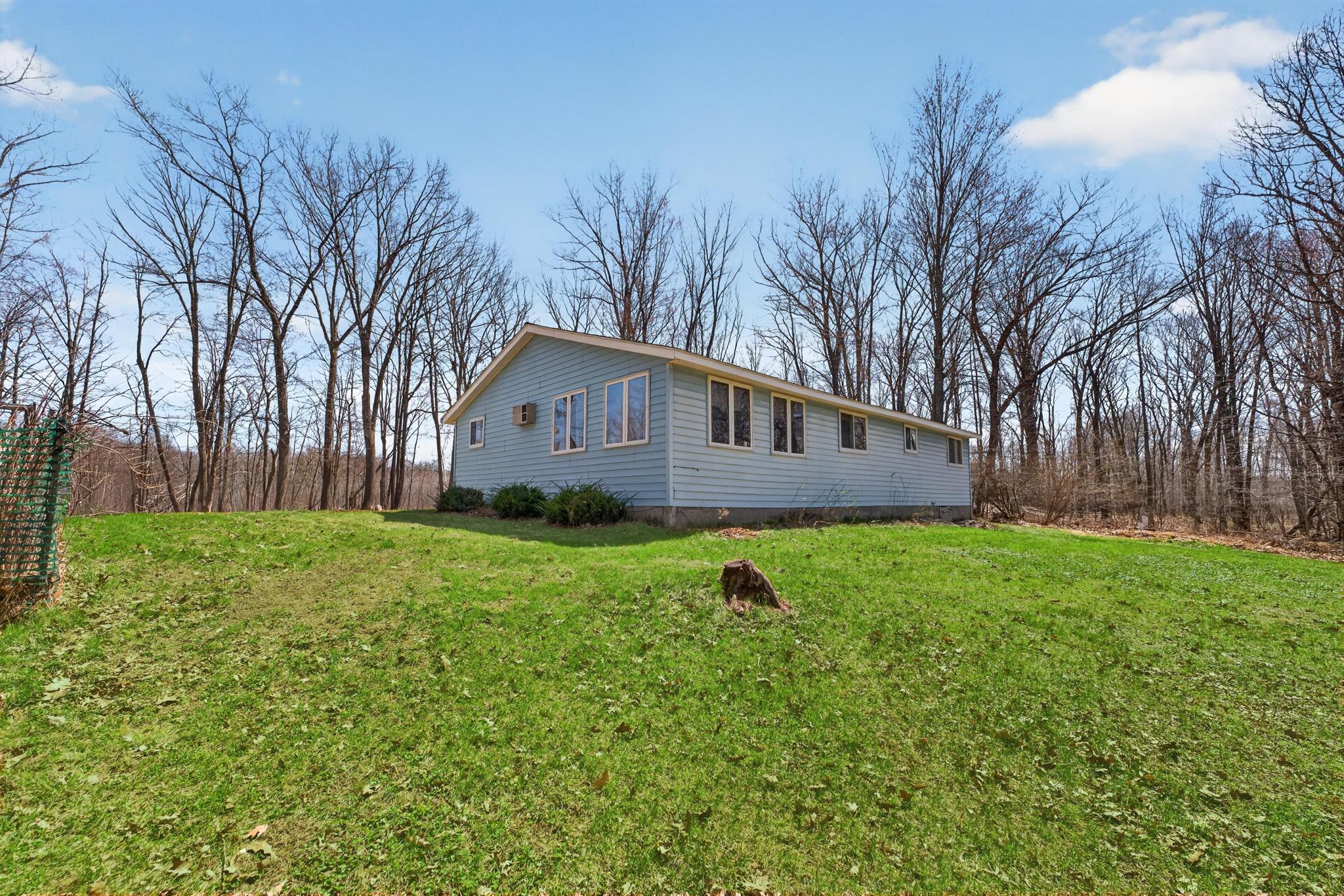 33119 Cedar Creek Road Hinckley, MN 55037 - Photo 3 of 29