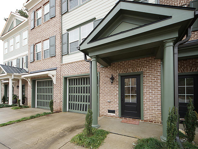 180 Slipper Shell Court Mount Pleasant, SC 29464 - Photo 2 of 45 02