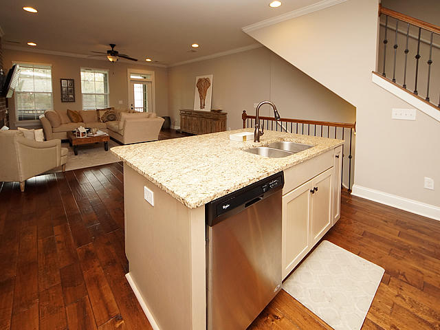 180 Slipper Shell Court Mount Pleasant, SC 29464 - Photo 11 of 45 11