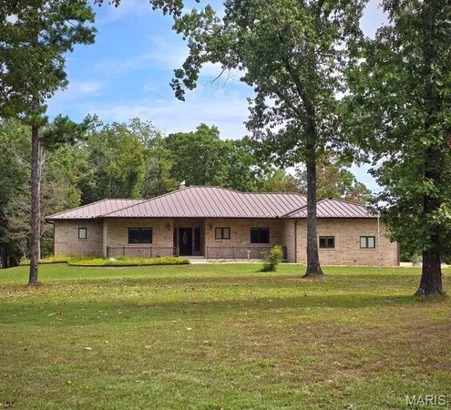 $550,000 | 20404 Alpine Trail, Raymondville, MO 65555