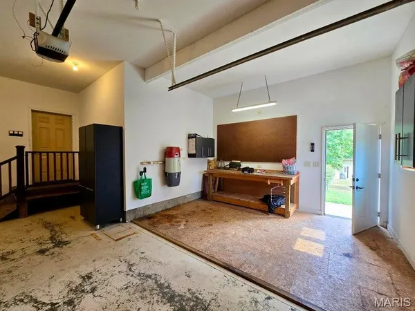 $550,000 | 20404 Alpine Trail, Raymondville, MO 65555