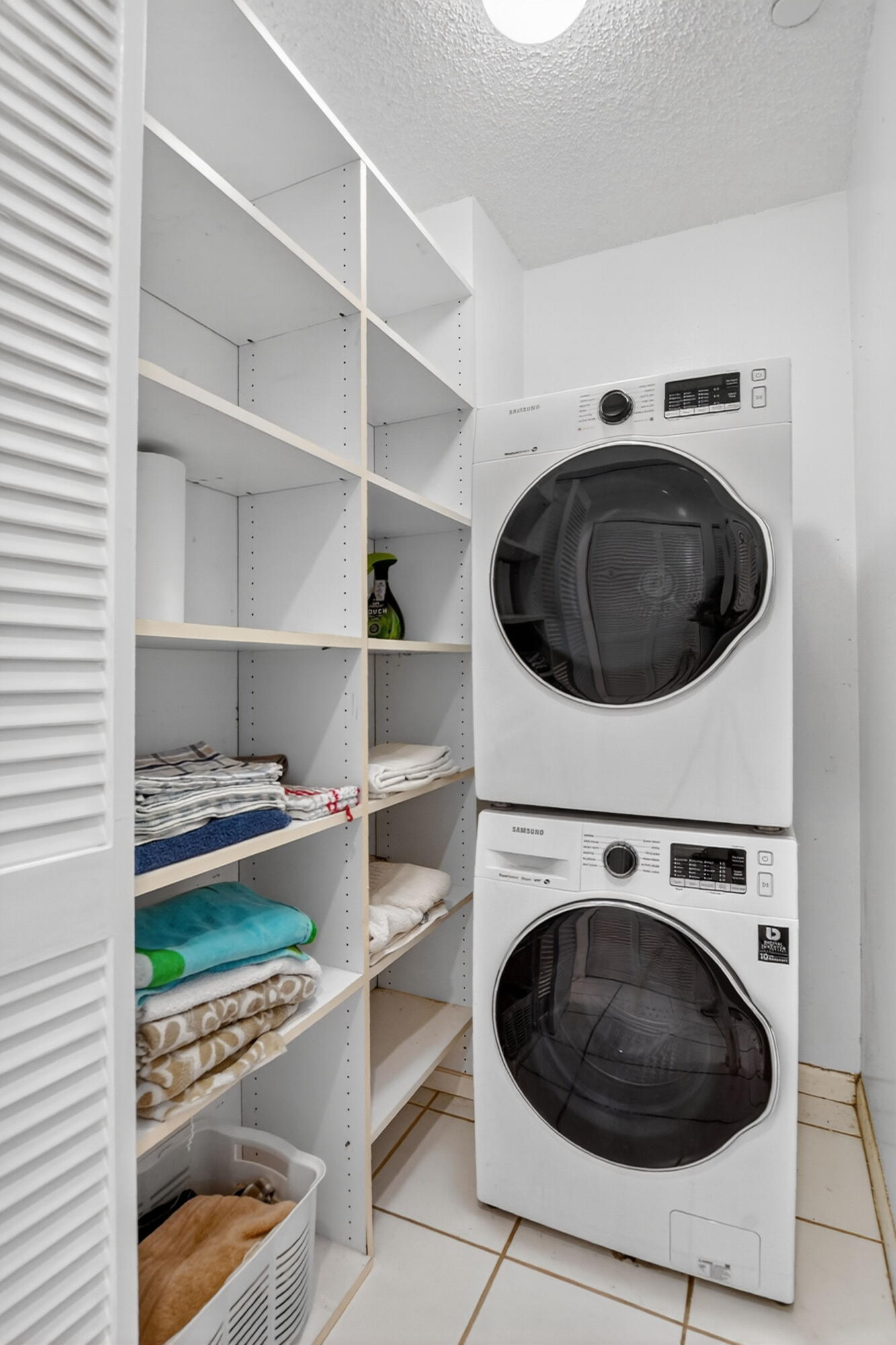380 Northwest 67th Street, Unit 207 Boca Raton, FL 33487 - Photo 5 of 34 a utility room with sink dryer and washer
