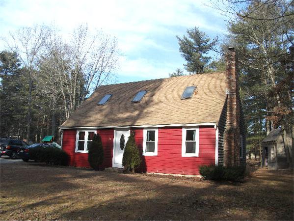 70 Cranberry Road Carver, MA 02330 - Photo 3 of 17 Gallery Image 3