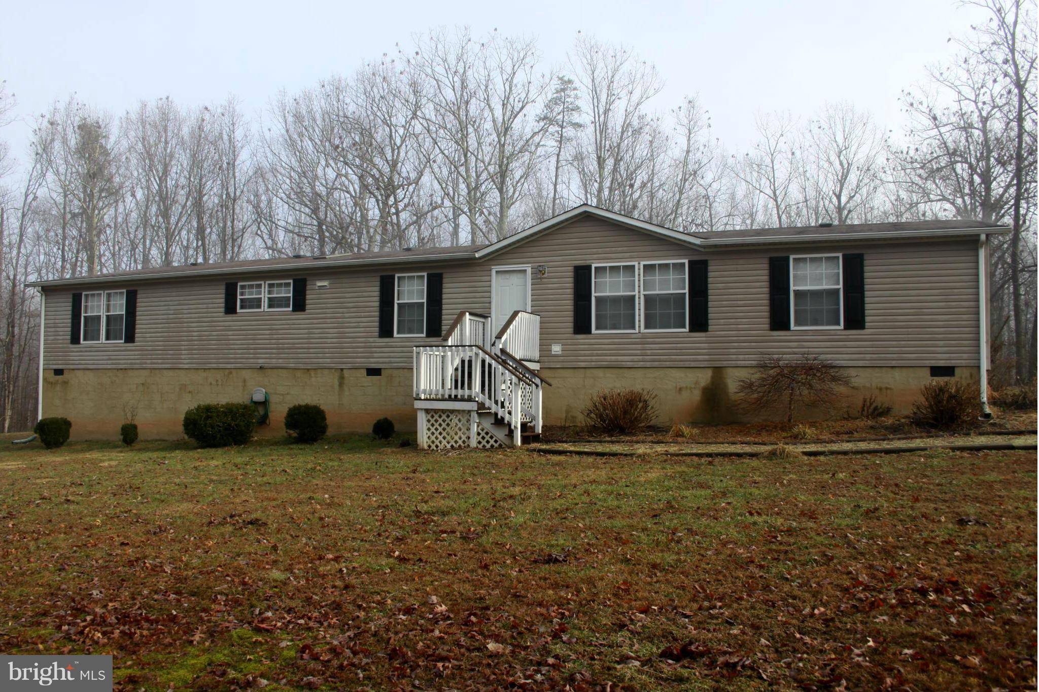 12615 Elk Run Road Midland, VA 22728 - Photo 1 of 30 Front View