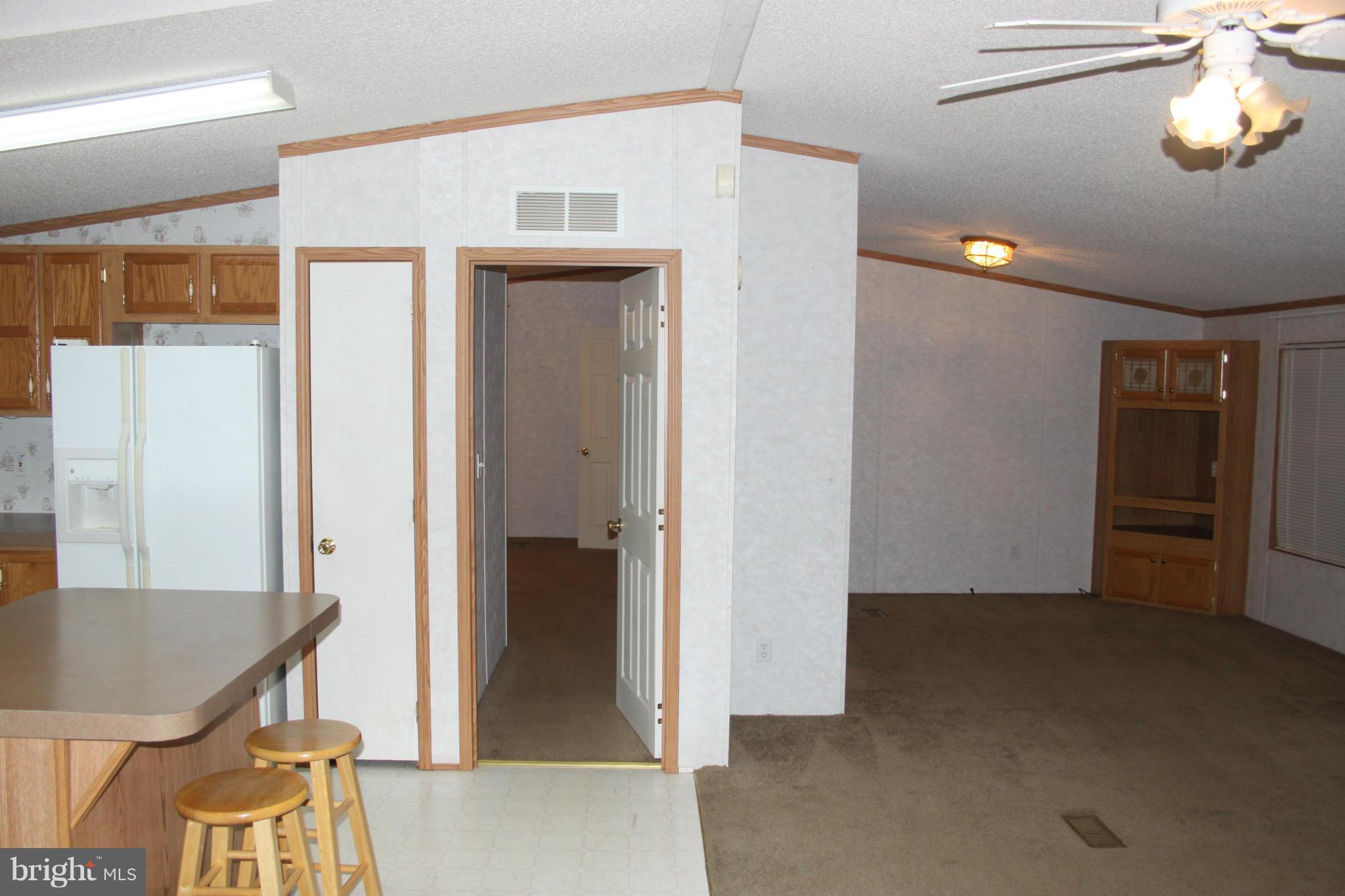 12615 Elk Run Road Midland, VA 22728 - Photo 21 of 30 Interior (General)