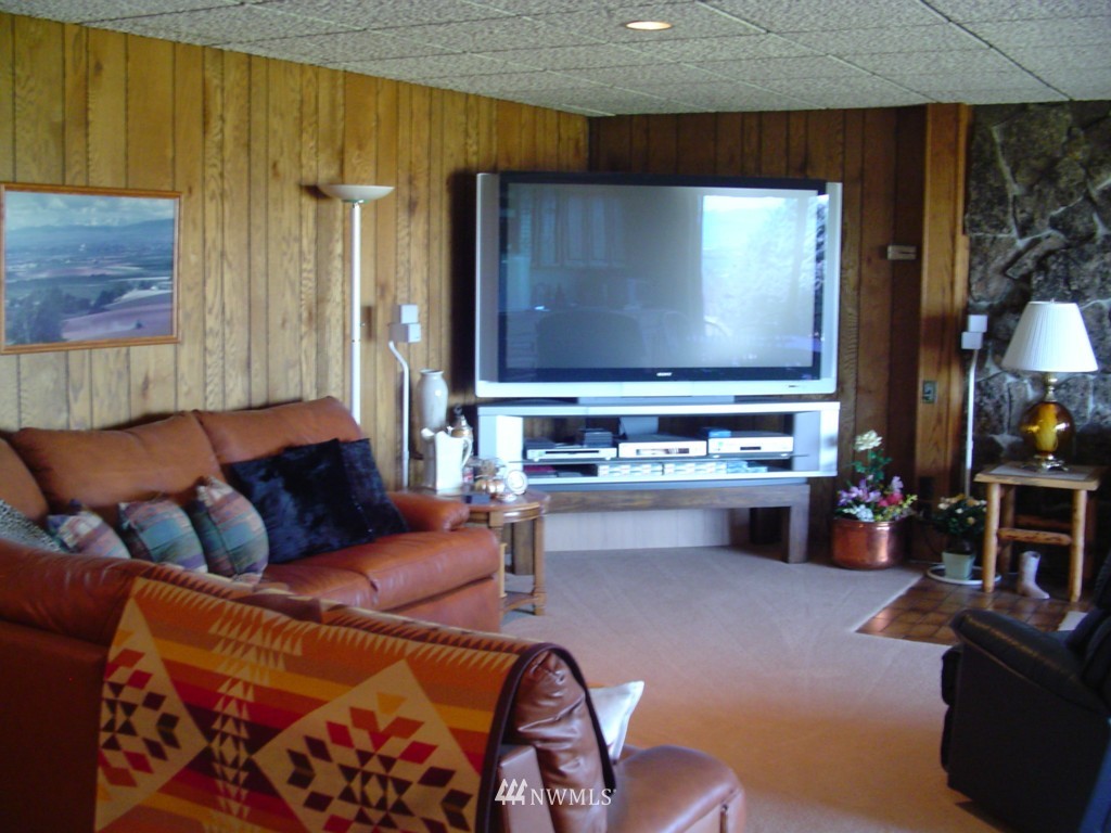 1860 Mellergaard Road Ellensburg, WA 98926 - Photo 9 of 23 Gallery Image 9
