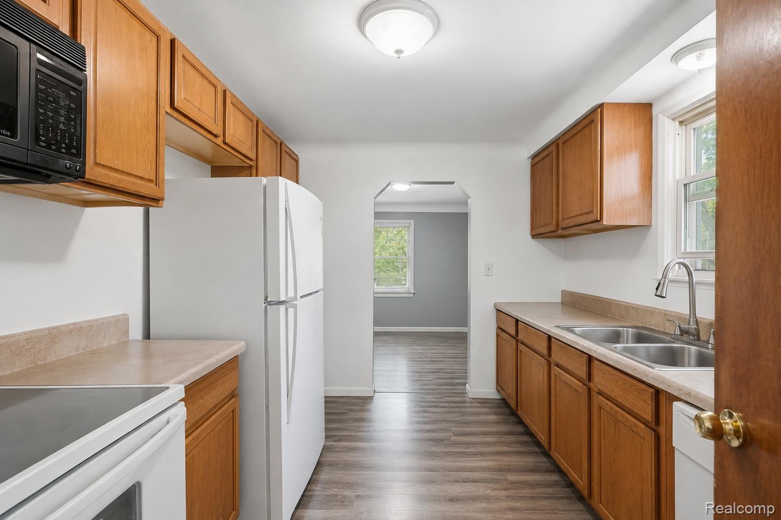 14125 Racho Boulevard Taylor, MI 48180 - Photo 4 of 25 ChatGPT Image Jun 27, 2026, 08_57_35 PM.jpg