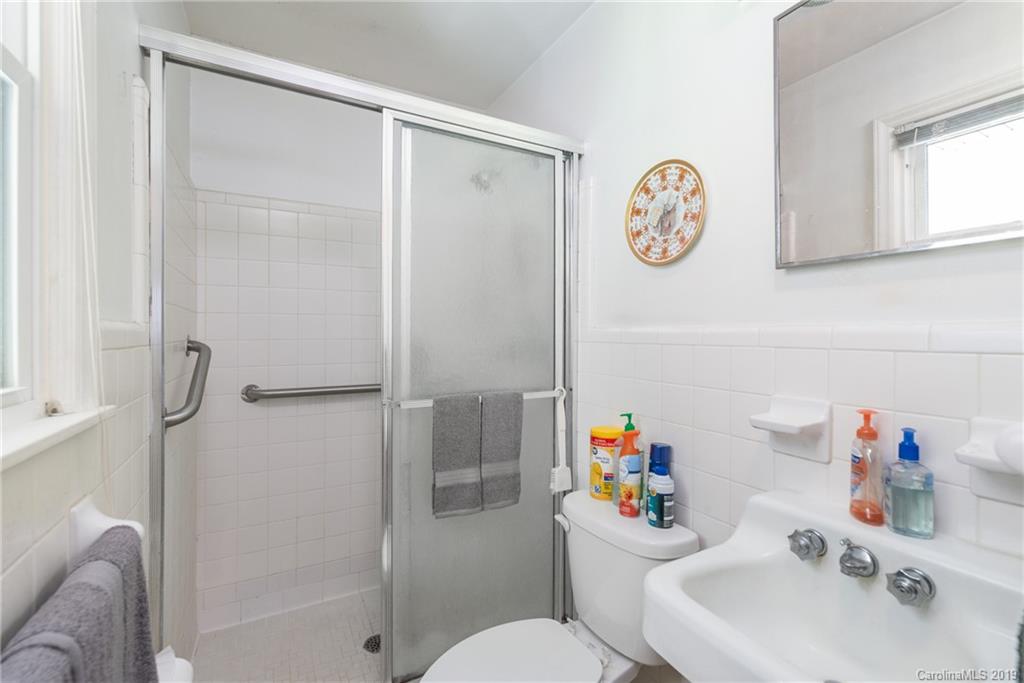 6800 Ridge Lane Road Charlotte, NC 28262 - Photo 17 of 25 Gallery Image 17