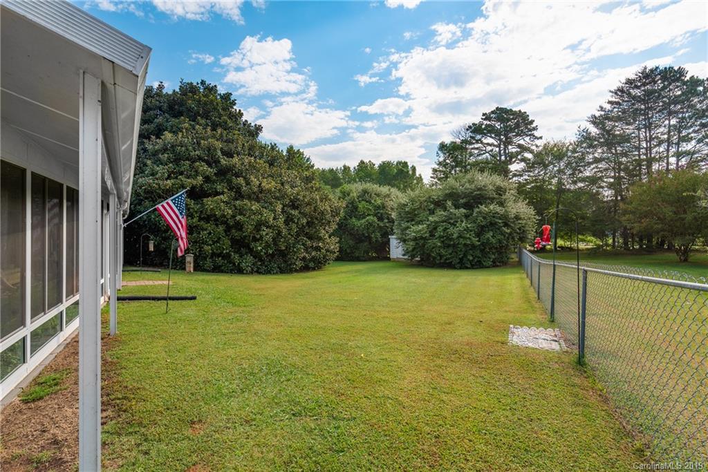 6800 Ridge Lane Road Charlotte, NC 28262 - Photo 22 of 25 Gallery Image 22