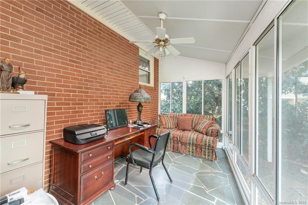 6800 Ridge Lane Road Charlotte, NC 28262 - Photo 8 of 25 Gallery Image 8