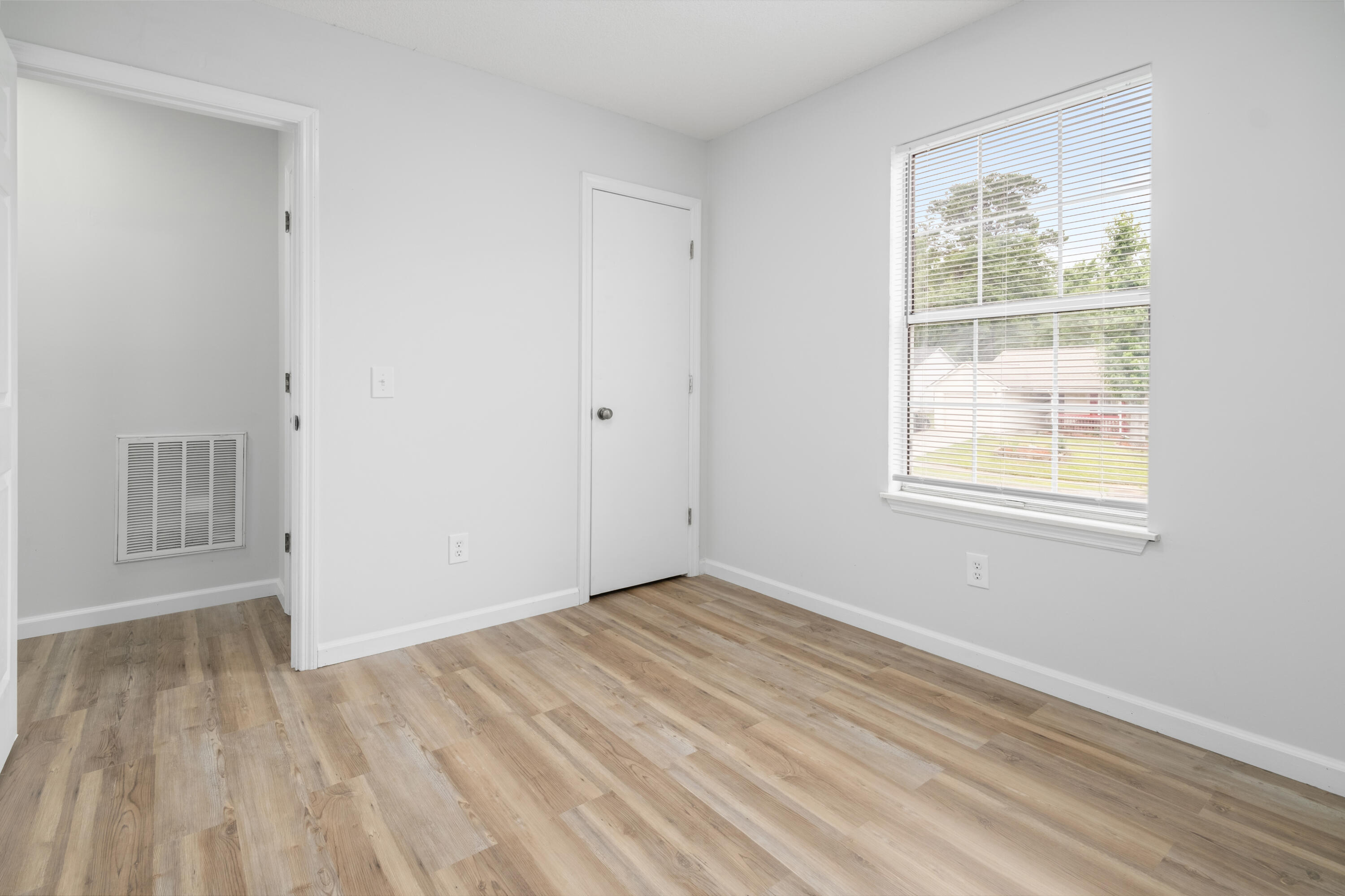 113 Alcester Road Goose Creek, SC 29445 - Photo 12 of 18 113 Alceester Rd photo 12