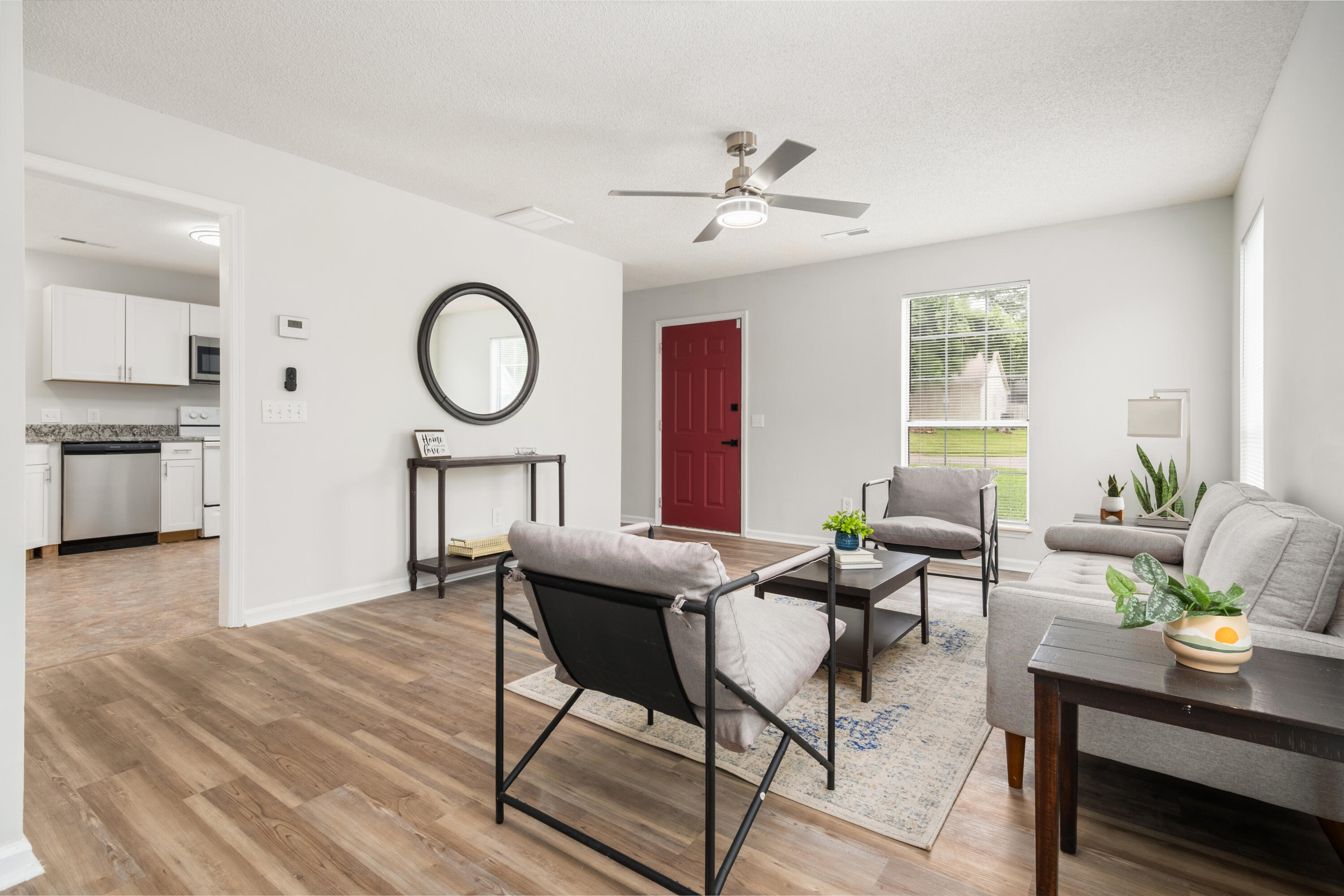 113 Alcester Road Goose Creek, SC 29445 - Photo 4 of 18 113 Alcester Rd photo 4