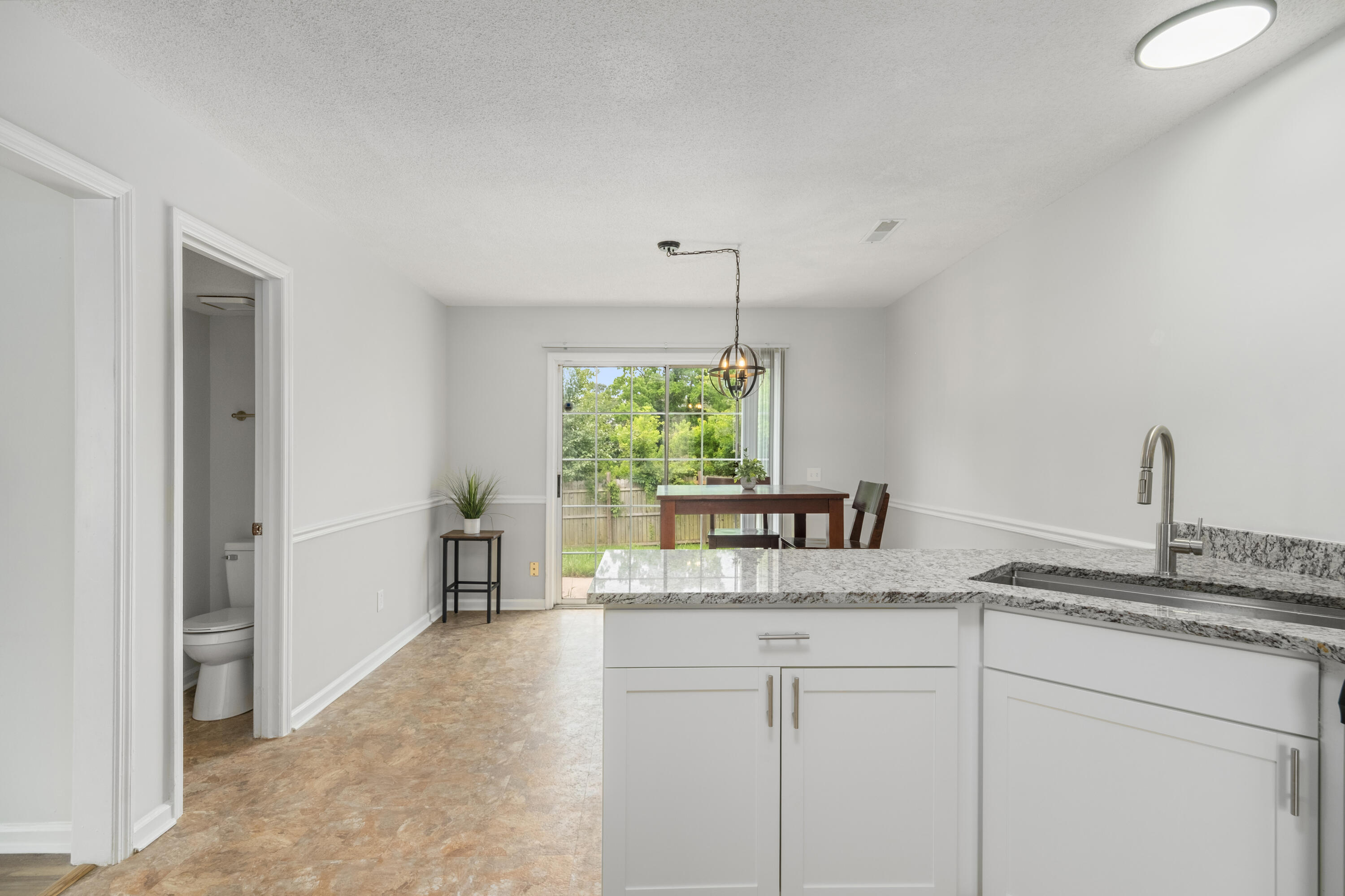 113 Alcester Road Goose Creek, SC 29445 - Photo 7 of 18 113 Alceester Rd photo 7