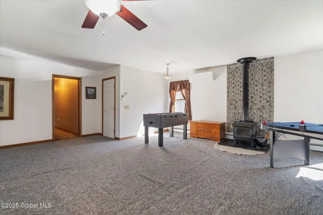 $599,000 | 230 Zicha Road, Esperance, NY 12092