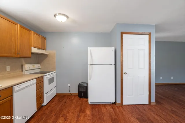 $599,000 | 230 Zicha Road, Esperance, NY 12092