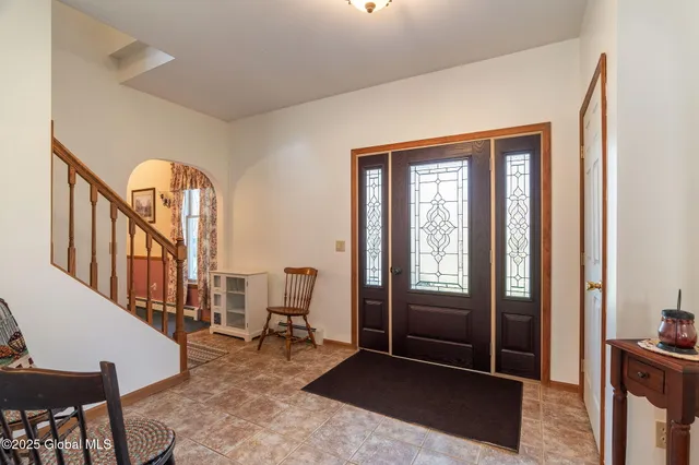 $599,000 | 230 Zicha Road, Esperance, NY 12092