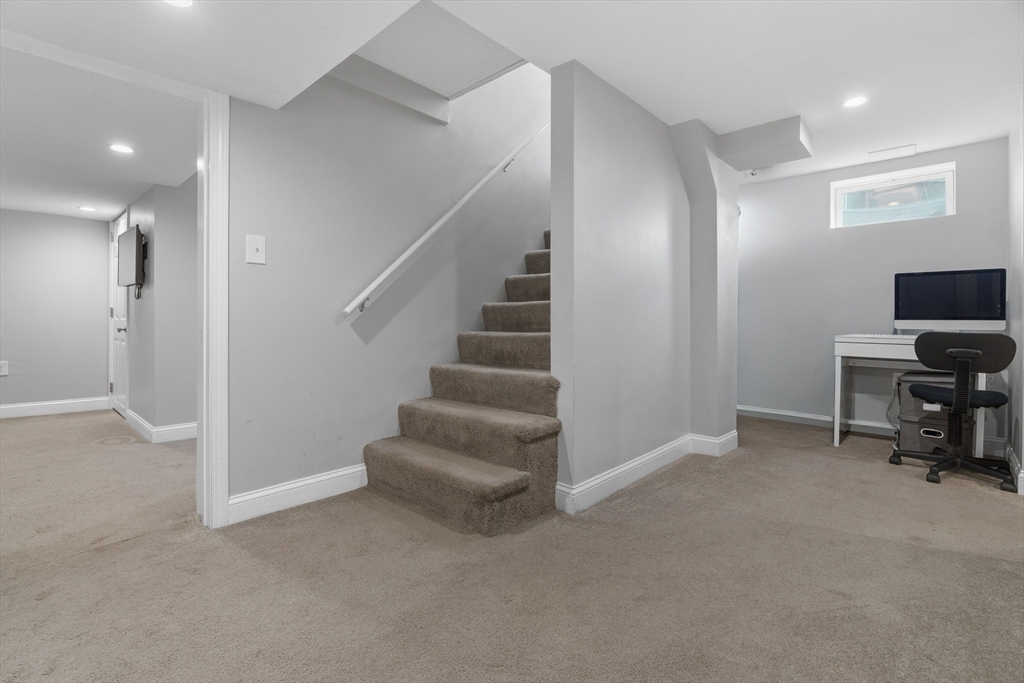 25 Hazelmere Road Boston, MA 02131 - Photo 17 of 33