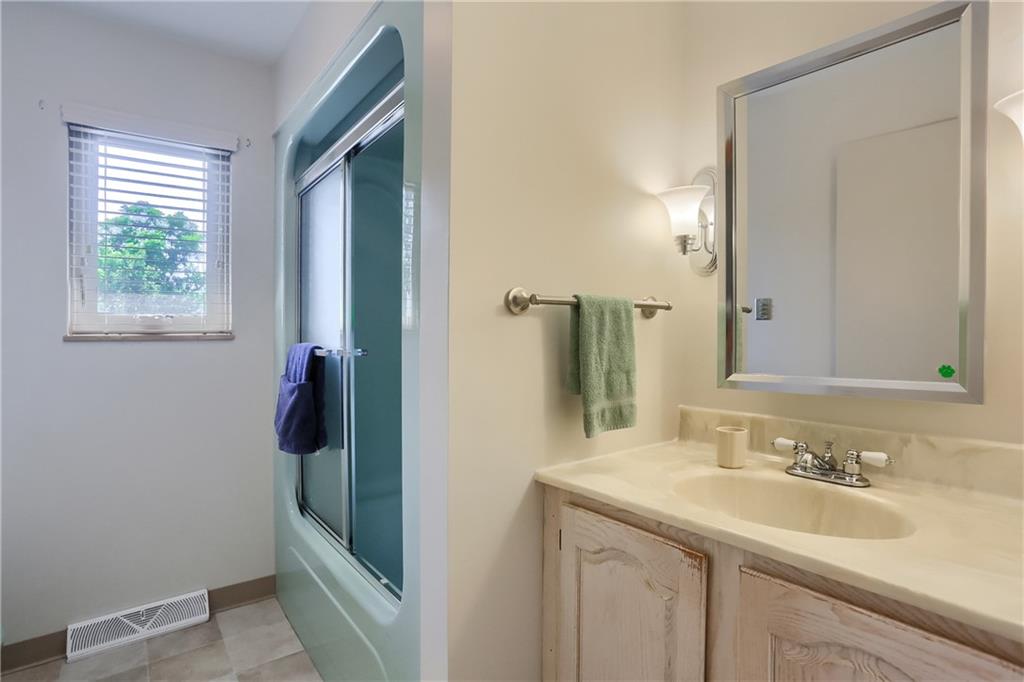 1301 Oakridge Road McDonald, PA 15057 - Photo 46 of 50 Gallery Image 46