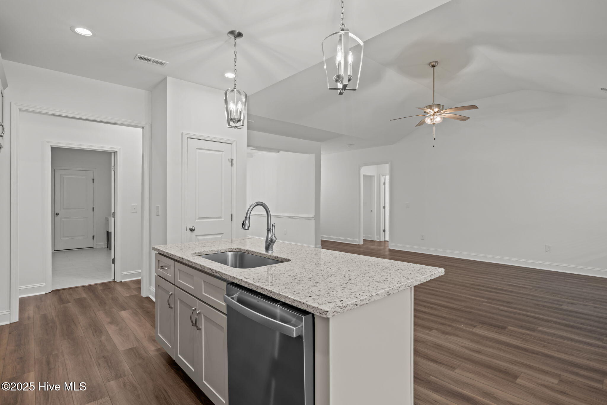 375 Graham Road Cameron, NC 28326 - Photo 18 of 46 On-Site Homes 'Malvern' Floor Plan