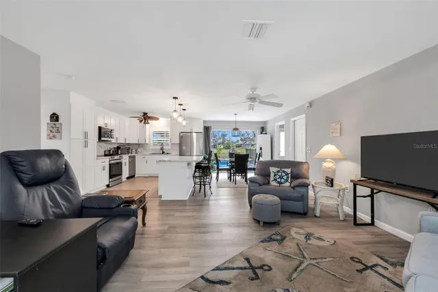 $400,000 | 16 Oakland Hills Place, Rotonda West, FL 33947