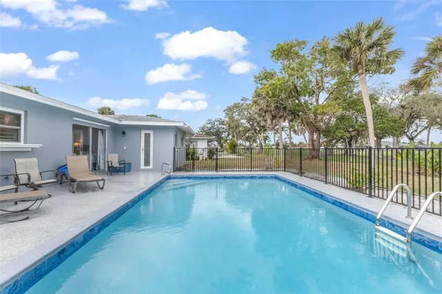 $400,000 | 16 Oakland Hills Place, Rotonda West, FL 33947