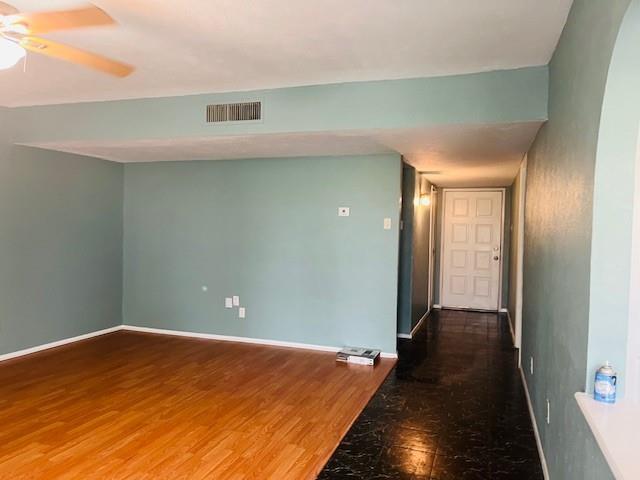 5060 Arbor Glen Road The Colony, TX 75056 - Photo 3 of 19