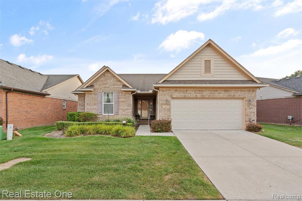 30253 Bradmore Road Warren, MI 48092 - Photo 2 of 33 Gallery Image 2