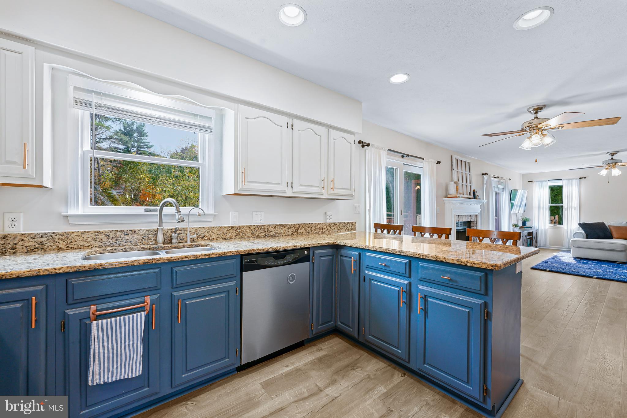 24 Thankless Lane Rising Sun, MD 21911 - Photo 13 of 44 Granite countertops