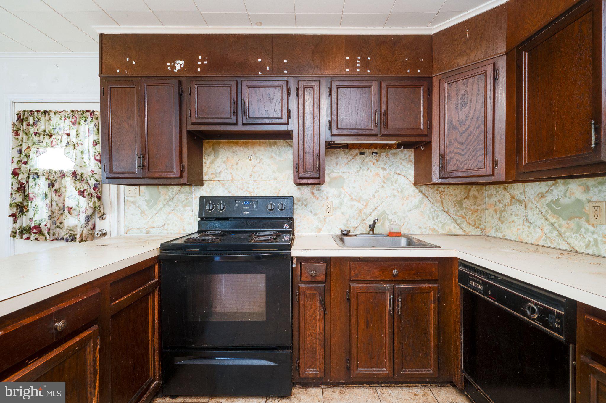 434 Morgantown Road Reading, PA 19611 - Photo 10 of 36 Gallery Image 10