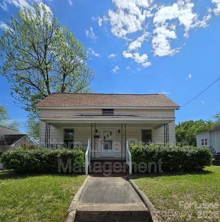 $2,100 | 184 Cabarrus Avenue East, Concord, NC 28025