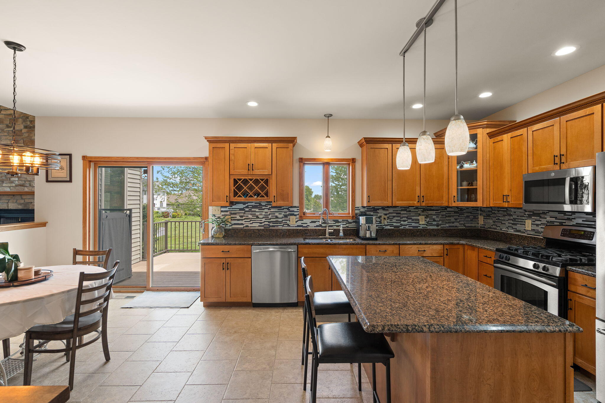 3253 Rosedale Court Valparaiso, IN 46385 - Photo 13 of 45 2048x1365