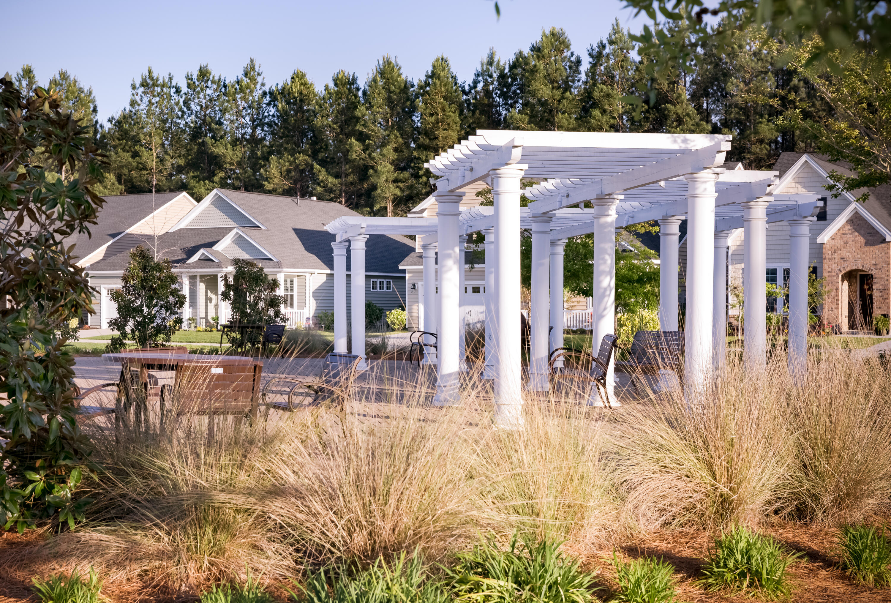 601 Spanish Wells Road Summerville, SC 29486 - Photo 22 of 45 20180429-_MG_8248EllisCreekFranzi-Edit