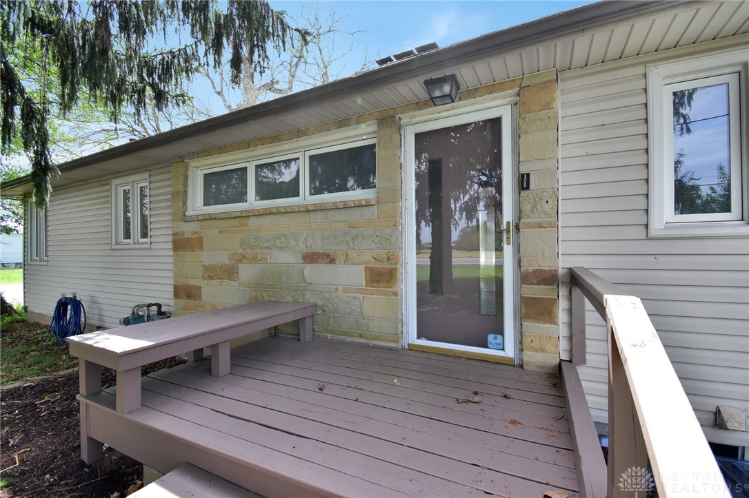 2155 Selma Road Springfield, OH 45505 - Photo 2 of 27